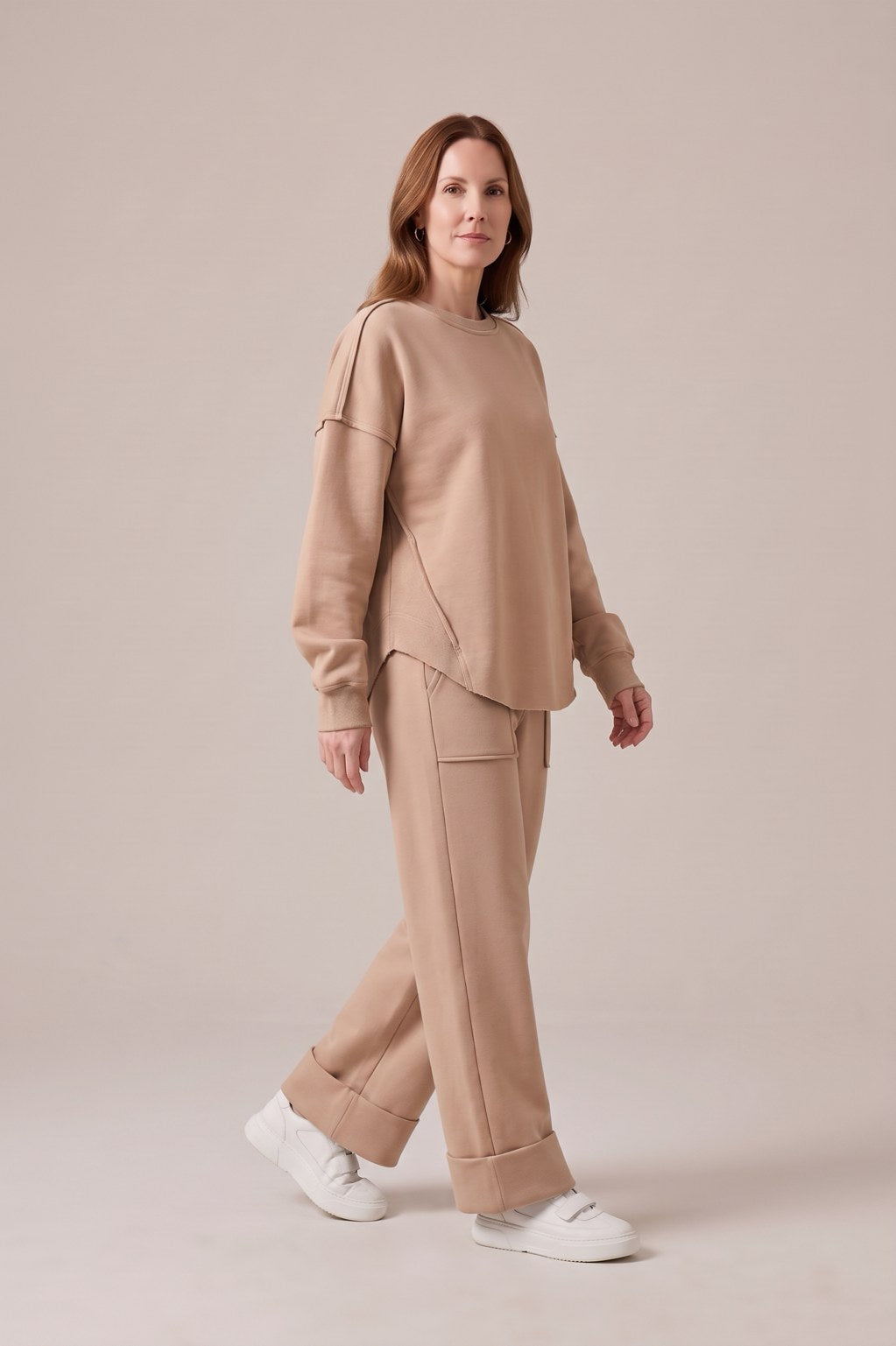 Ensemble Sweat Rebeca Paris marron clair de profil
