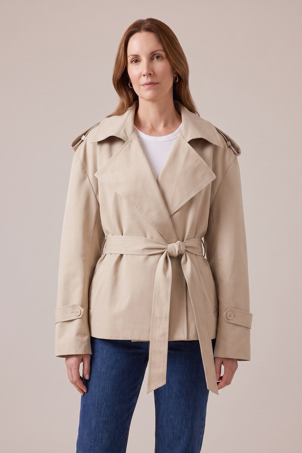 Trench court Rebeca Paris